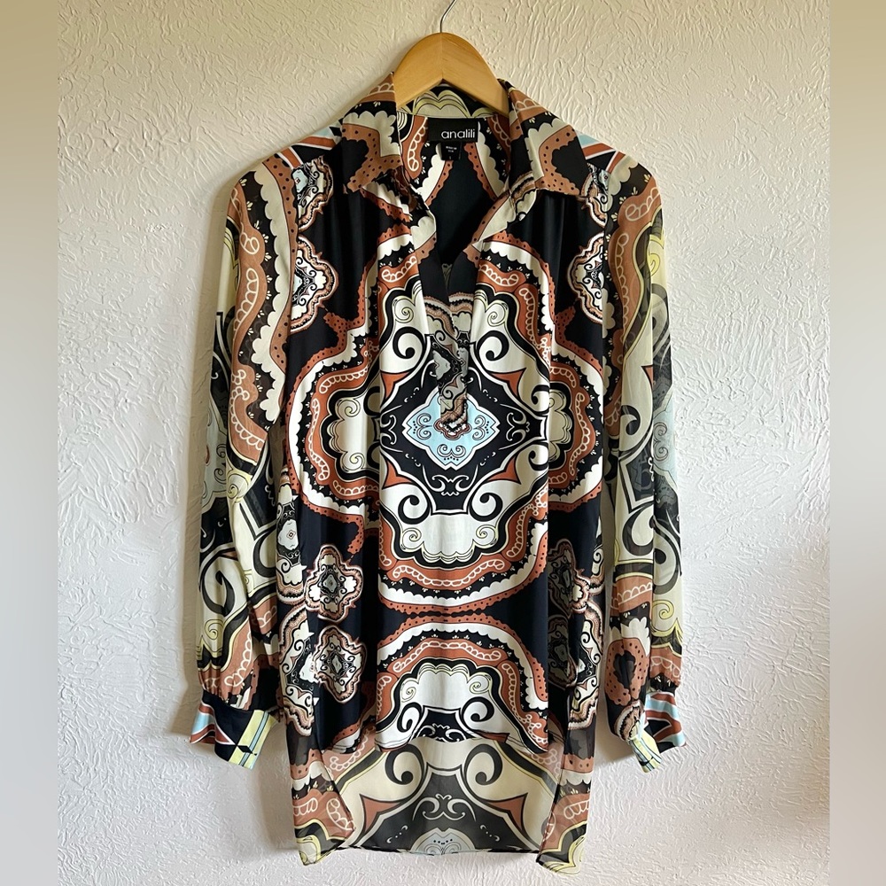 Analili Italian Style Top Size Small